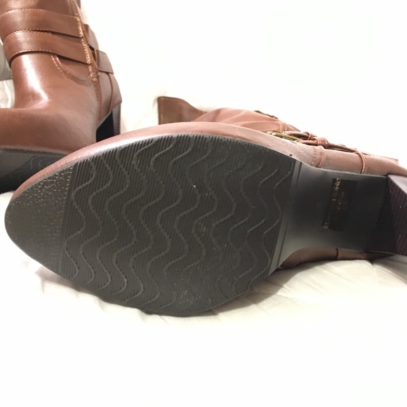 VANGELO Heeled Knee High Dress Boots Brown - Picture 7 of 16